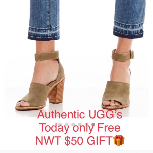 🎁NIB AUTHENTIC UGG shoes on clearance w/ FREE 🎁 - Picture 1 of 8
